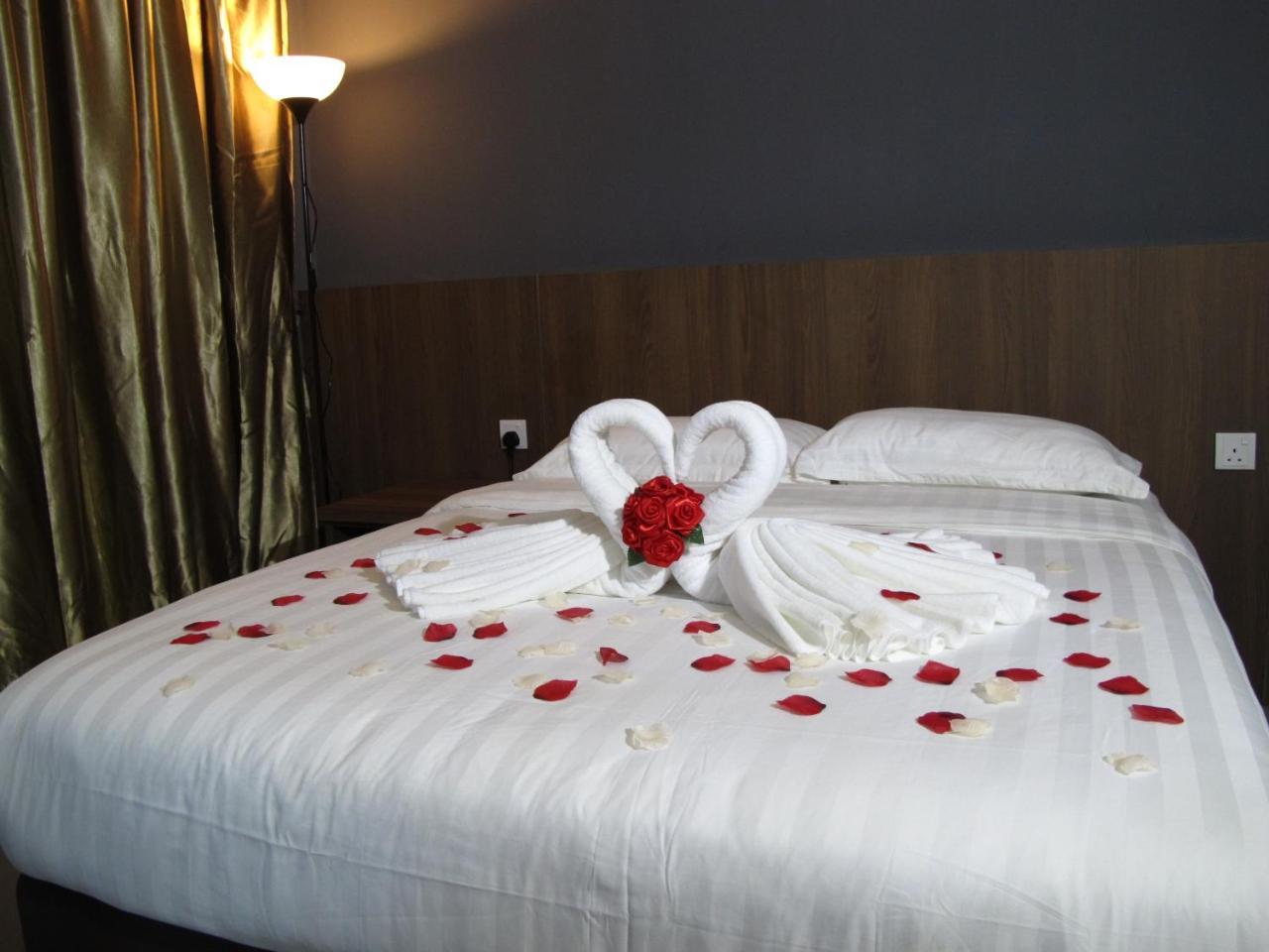 Hotel Sukaramai Kampung Gurun Экстерьер фото